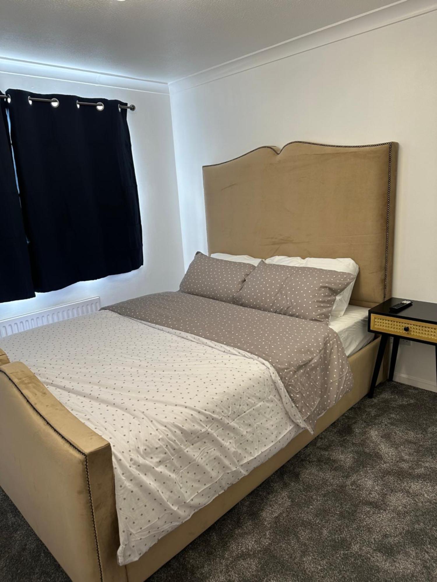 Lovely Two Bedroom Flat