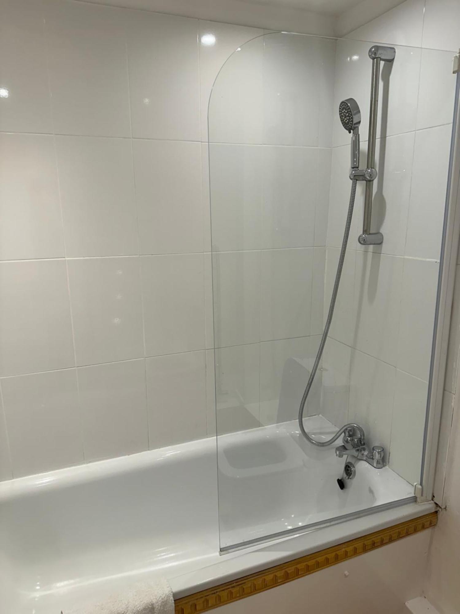 Lovely Two Bedroom Flat Apartment